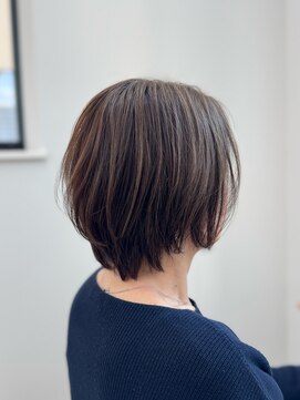 コル 市川(cor) 白髪ぼかしハイライト×ヴェールベージュ