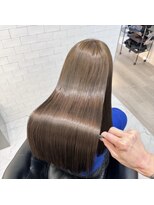 ベルダ 高槻(BELDAD)&nbsp;髪質改善トリートメントレイヤーカット縮毛矯正ハッシュカット