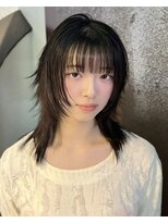 コル(col oodori)&nbsp;外ハネたっぷりシャープなウルフ！