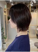 大人の透明感外ハネ切りっぱなしボブ◎