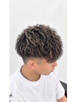 ルビオ(RuBio)&nbsp;メッシュ&パーマ【Natsumi】