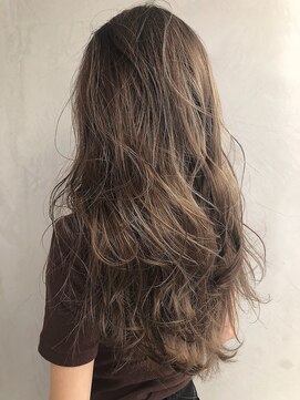 ヌイ 横浜(nui) アッシュベージュ_毛先パーマことりベージュウォーターフォール