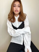 マリアバイアフロート(Maria by AFLOAT)&nbsp;【山田】ミルクティーベージュハイライト外国人風カール