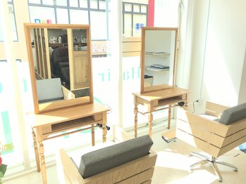 Hair Resort Garden CALM　【ヘアーリゾートガーデン カルム】