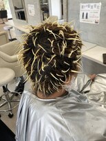 シャルムヘアー(charme hair) イソギンチャク！？メンズハイライトカラー