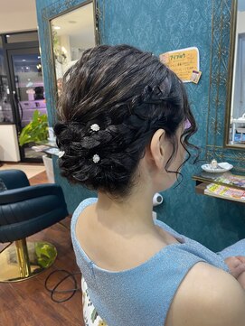 美髪 ヘアサロン(美髪 Hair salon) スッキリ大人ヘアアレンジ!