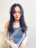 トゥコ(tuco)&nbsp;スパイラルパーマ　ハードパーマ　くるくる　ロングパーマ