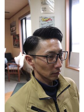 髪工房 M2 ツーブロックアップバング