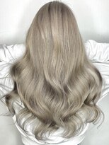 エリーツ(elyts) ミルクティーベージュ【渋谷/渋谷駅】