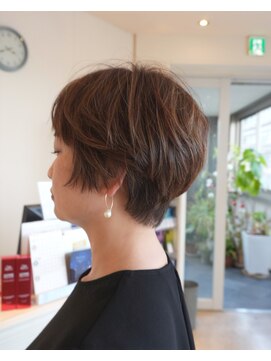 ラシェンテ リセ 西宮北口(La Sente Lycee) 10代20代30代40代オススメスタイル小顔マニッシュショートボブ