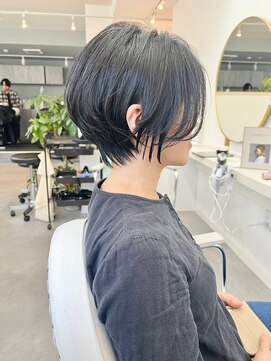 アルトル 池袋(altru) 大人のこなれ感◎ひし形くびれショートボブ