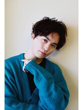 無造作ツイストで魅せる◎洒落感と抜け感を両立したトレンドパーマ《小城/メンズstyle》