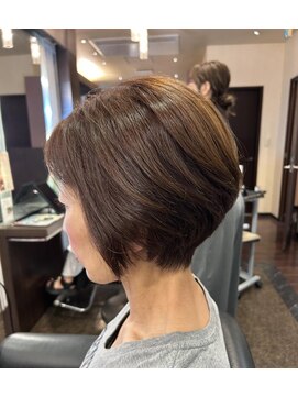 ネイトル(naitre) ツヤ感グラデボブ