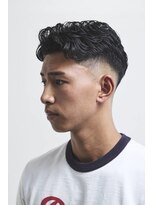 ザ フェイダーズ(The Faderz) ニュアンスパーマメンズパーマ高円寺バーバーフェードカット眉毛