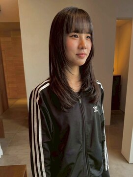 トップヘアーヒルズ 安城(TOP HAIR HILLS) ふんわりレイヤーでつくる大人かわいいミディ