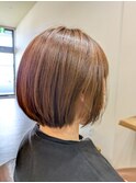 ショートボブ