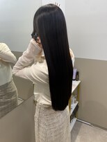 シュヴーブリヤン(cheveux brillants)&nbsp;「再現性100%艶髪」朝広がりが無くなる暗髪ストレートロングヘア