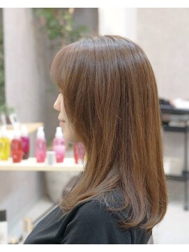 エン(en.) セミロングスタイル