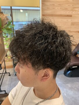 ヘアーメンテナンス ラーフ(LAUGH) 束感ミックスパーマ