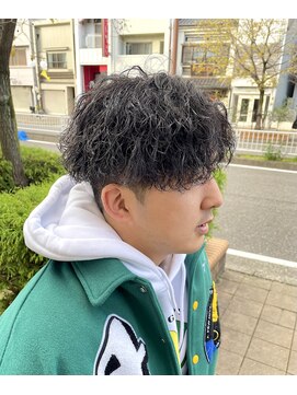 フォーコーナーズカットショップフェイビーズ 名古屋西(FourCornersCutShop favey's) 波巻きスパイラルパーマ