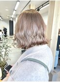 ショートボブパーマ20代30代40代イヤリングカラー大人可愛い