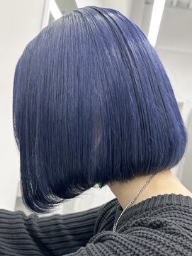 ウィコ 新宿(WICO) ネイビーボブ[新宿駅/フェミニン/モード/ダークアッシュ]