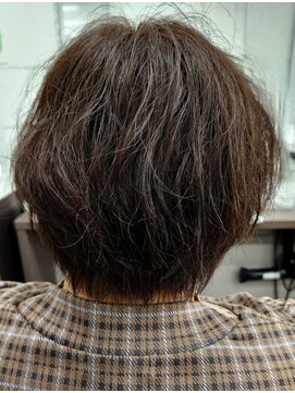 ハスカラー 井尻店 ニュアンスショートボブ