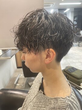 アフィックスヘア 新小岩(affix hair) マニッシュカット&波パーマ