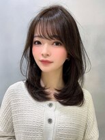 ロンド アンブル 四条烏丸(Lond ambre) 定番のワンカールミディに動きとシースルーバングで大人っぽく