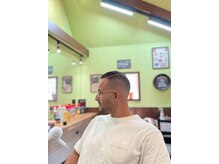 ワイズヘアースタジオ(y'z hair studio)