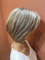 リアル(REAL)&nbsp;グラレイヤー　アデクシーグレージュカラー