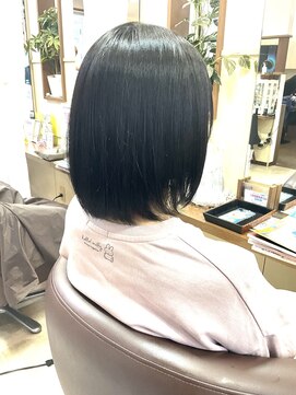 コアフィールフィス(COIFFURE fils) 【見附　今町】重ためボブ　M3D