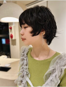 バンプ バイ ヘッドライト 用賀店(BUMP by HEADLIGHT) レイヤーカット/ショートカット/地毛風カラー/用賀