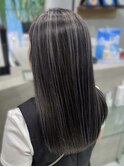 レイヤーカット細めハイライト白髪ぼかし海外レイヤー東京銀座
