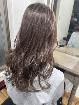 レヴリー(reverie) 海外レイヤーシアハイライトカラーアディクシーカラー小顔美髪