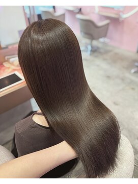 ウィクシーミミ 栄矢場町店(wixy mimi) オリーブベージュ