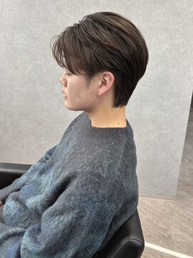 リオールバイニアウ(RE:ALL by Niau) MEN’S HAIR/波巻ツイストスパイラル/フェザーパーマ/太田