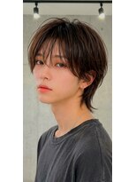 エイル 北堀江(Eir)&nbsp;フェイスレイヤー　シースルー　ウルフ　韓国アイドル風