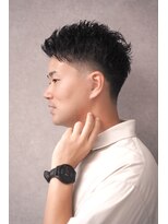 トラスト ザ バーバー 東京駅日本橋店(TRUST the Barber) スパイキーショート/フェード/テーパーフェード