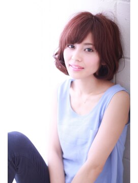 オーロ(ORO) 大人かわいいピンクゴールドボブ