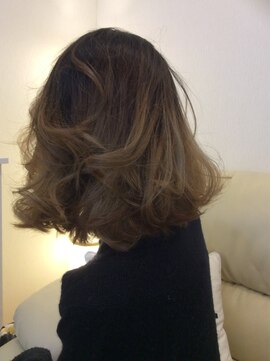 ヘアーアンドビューティー ルーツ(hair&beauty #roots) グレージュ×グラデーション