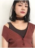 ぱっつんバングの切りっぱなしボブ
