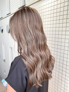 アンドコー(Andco) 【Andco】おしゃれベージュ