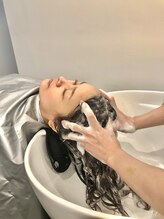 美しい髪は頭皮から！郡山で最高クオリティのヘッドスパを体験してください