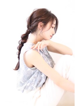 オーロ 宝塚店(ORO) ドレスヘアゆるふわ編みおろしアレンジ