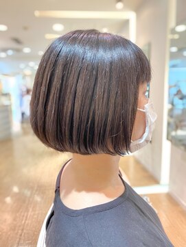 レンジシキチジョウジ (RENJISHI KICHIJOJI) お手入れ簡単◎　グレージュボブ［RENJISHI  KICHIJOJI］