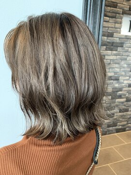 エルヘアー(el HaiR) 外はねボブ