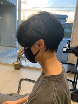 テン(Ten) ハンサムショート