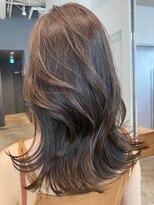 アイティー バイ アルバム 浦和店(IT by ALBUM)&nbsp;ブラウンミディ_グレージュカラーボブウルフ_ba404291