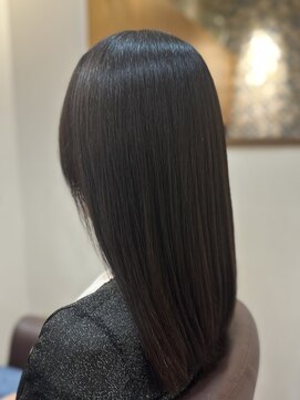 フリージア(freesia) ツヤ髪スタイル/黒髪スタイル/〈30代40代50代>